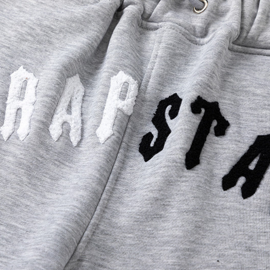 Trapstar Split Arch Grauer Trainingsanzug – Stylisch, Bequem, Urban Chic