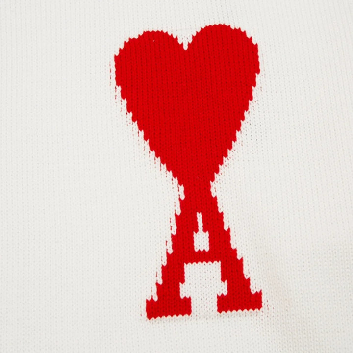 Eleganter AMI Paris Pullover: Zeitloses Design, Hohe Qualität, Vielseitiger Parisianer Stil