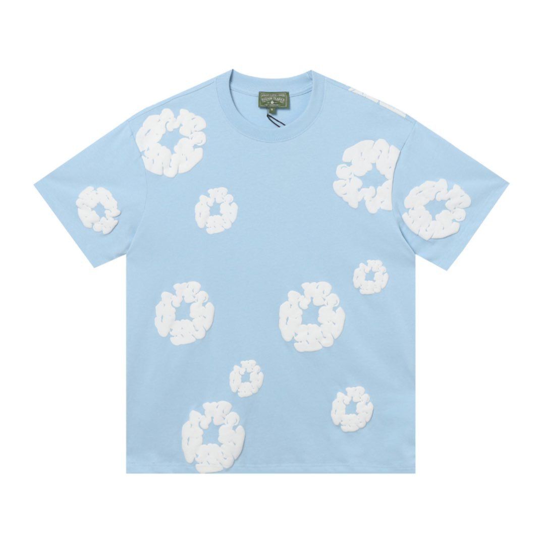 Denim Tears Himmelblaues Kurzarm-Set: Exklusiver Sommer-Style mit Komfort und Design
