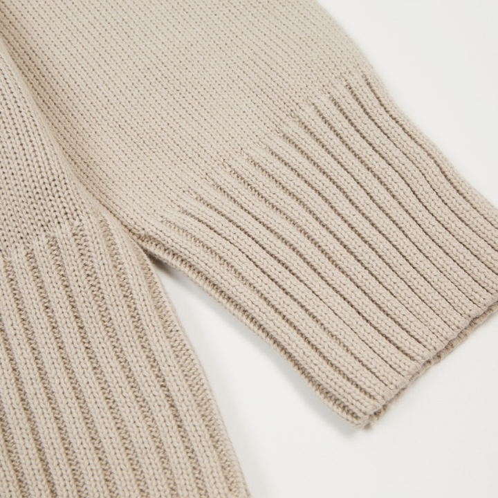Luxuriöser AMI Paris Herz-Logo Strickpullover für Herren - Zeitloser Eleganz