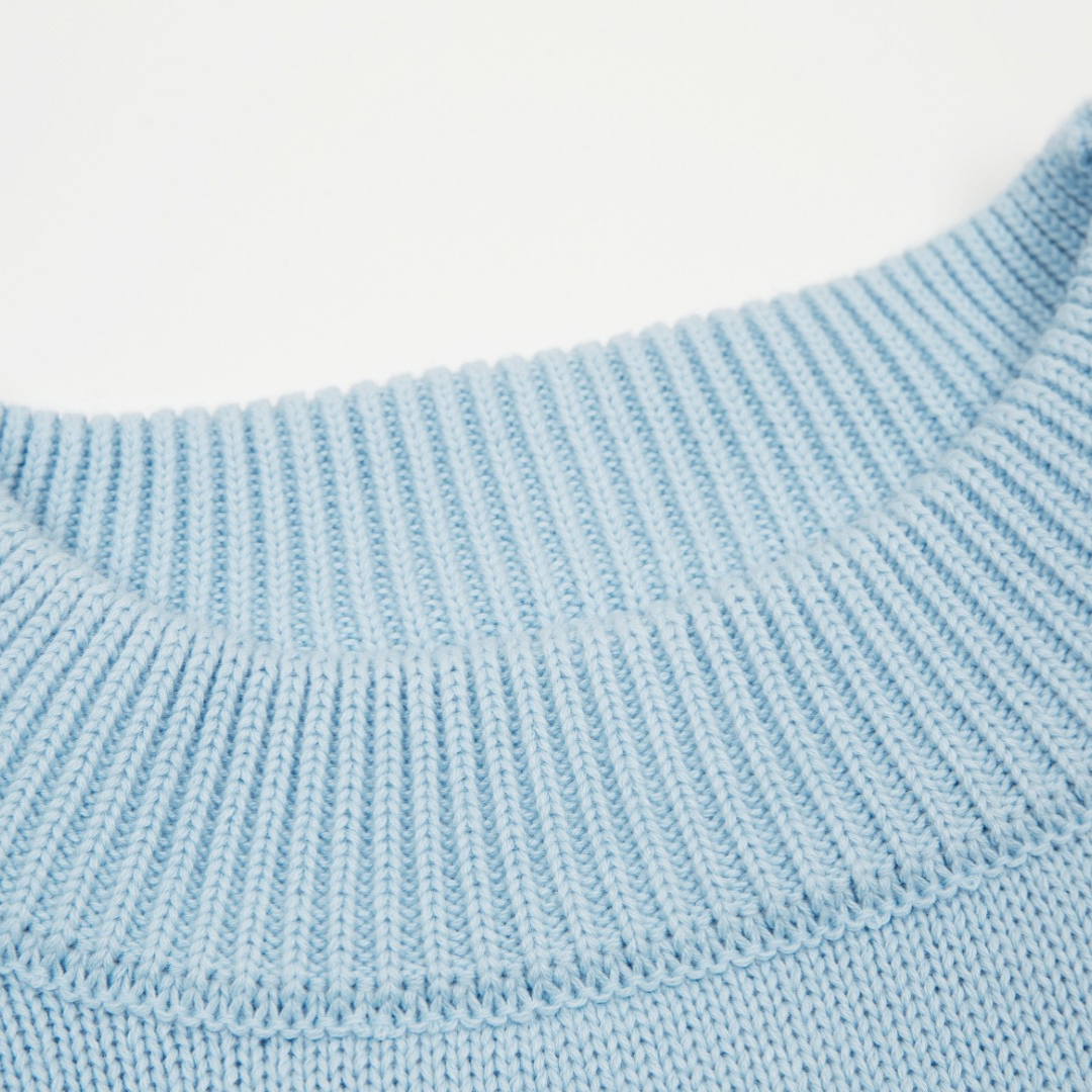 AMI Paris Unisex Merinowolle Strickpullover mit Herz-Logo – Luxuriöser Komfort und Stil