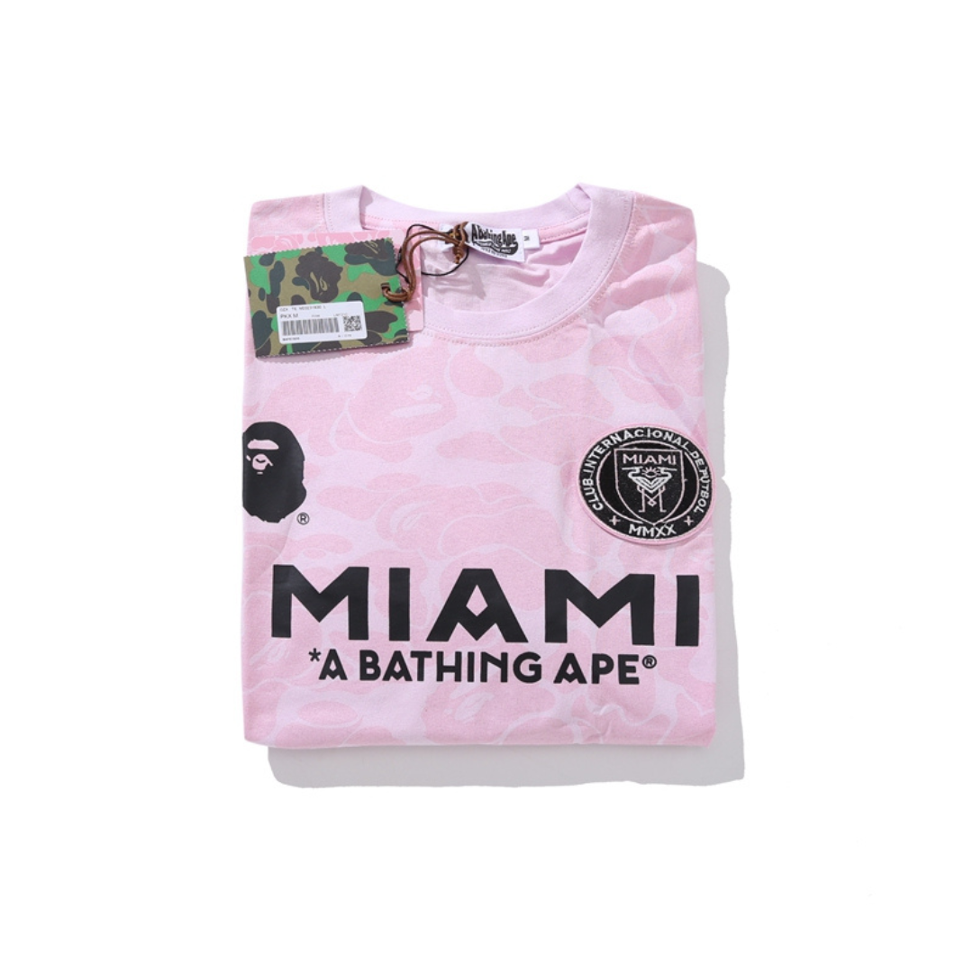 Stylisches BAPE Miami Streetwear Set: T-Shirt & Shorts für angesagte Looks