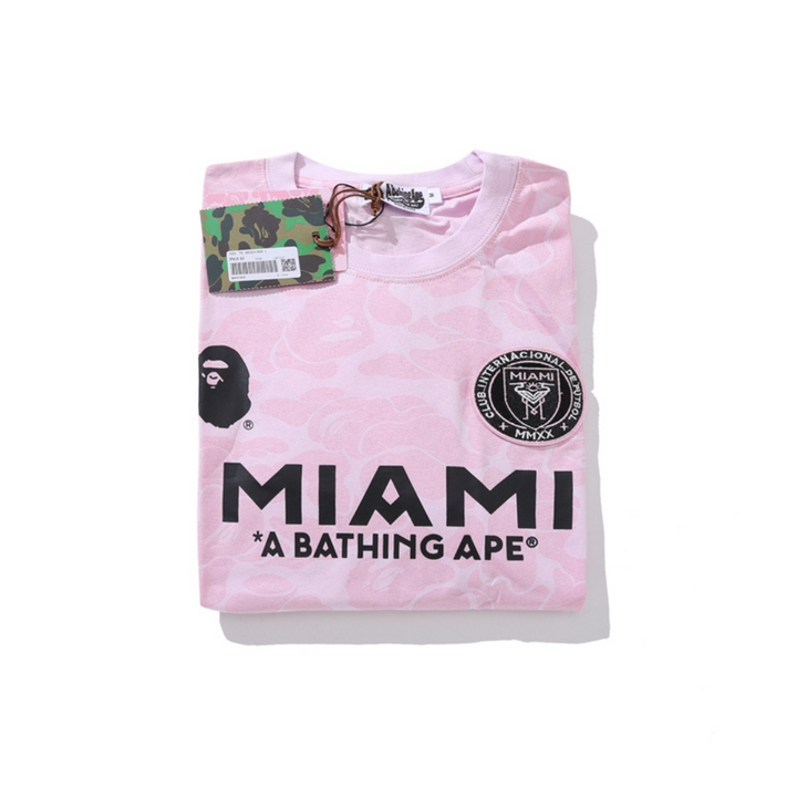Stylisches BAPE Miami Streetwear Set: T-Shirt & Shorts für angesagte Looks