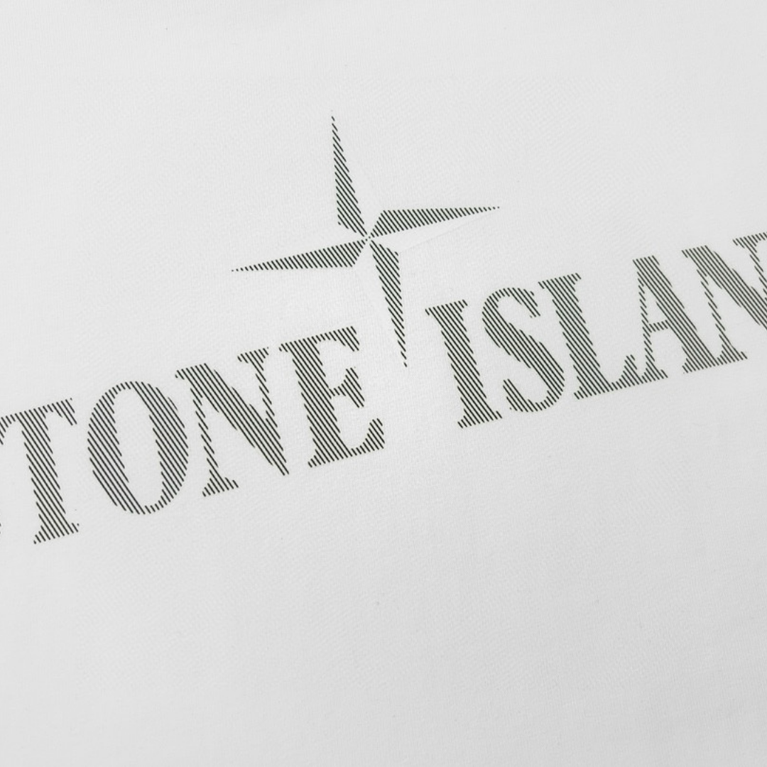 Stone Island Monogramm T-Shirt: Premium Qualität, Stylisch, Bequem, Herren Mode