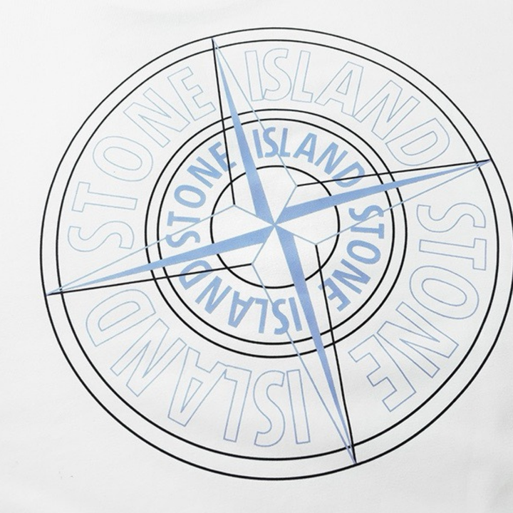 Stone Island Monogramm T-Shirt: Exklusives Herren Design aus Premium Baumwolle
