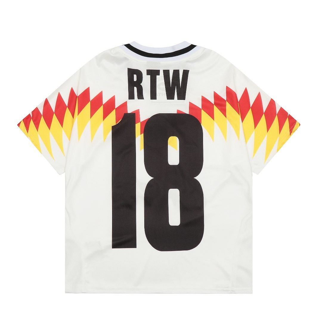 Corteiz T-Shirt Premium Streetwear Bequemer Baumwollstoff Exklusives Design Lässiger Look