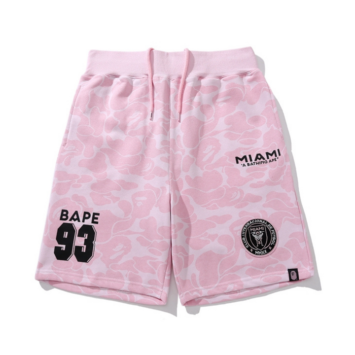 Stylisches BAPE Miami Streetwear Set: T-Shirt & Shorts für angesagte Looks