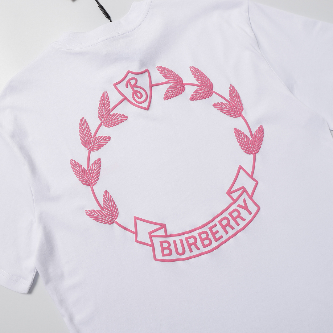 Luxuriöses Burberry Baumwoll-T-Shirt für Herren – Klassisches Design, Hoher Komfort
