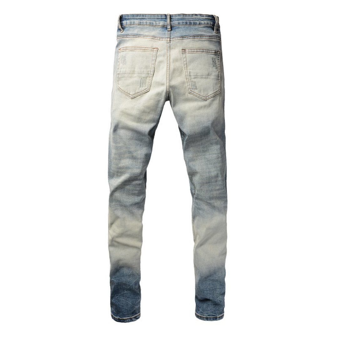 Amiri Gradient Camo Patch Designer Jeans: Einzigartiger Stil, Handgefertigte Details