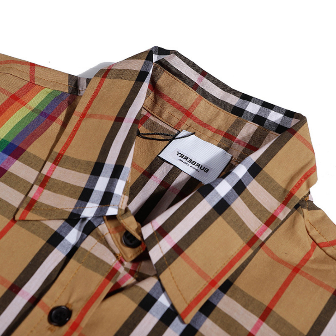 Luxuriöses Burberry Designer T-Shirt – Klassisch, Elegant & Hochwertig für Herren