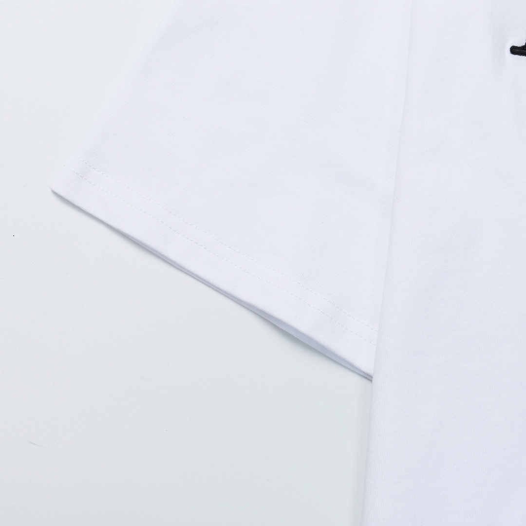 Gallery Dept. LNVN Streetwear T-Shirt – Einzigartiges Handgemachtes Design für Herren