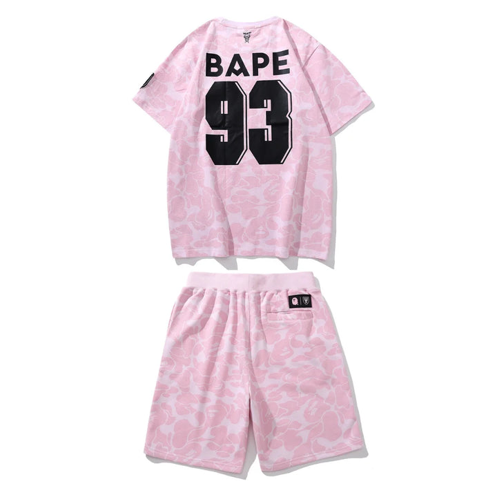 Stylisches BAPE Miami Streetwear Set: T-Shirt & Shorts für angesagte Looks