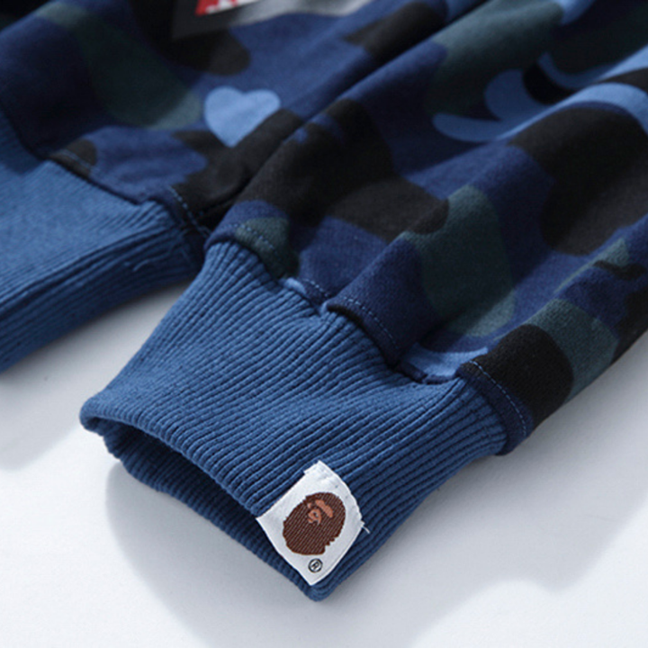 Exklusiver BAPE Shark Camo Hoodie – Japanischer Streetwear Kapuzenpullover für Style-Ikonen