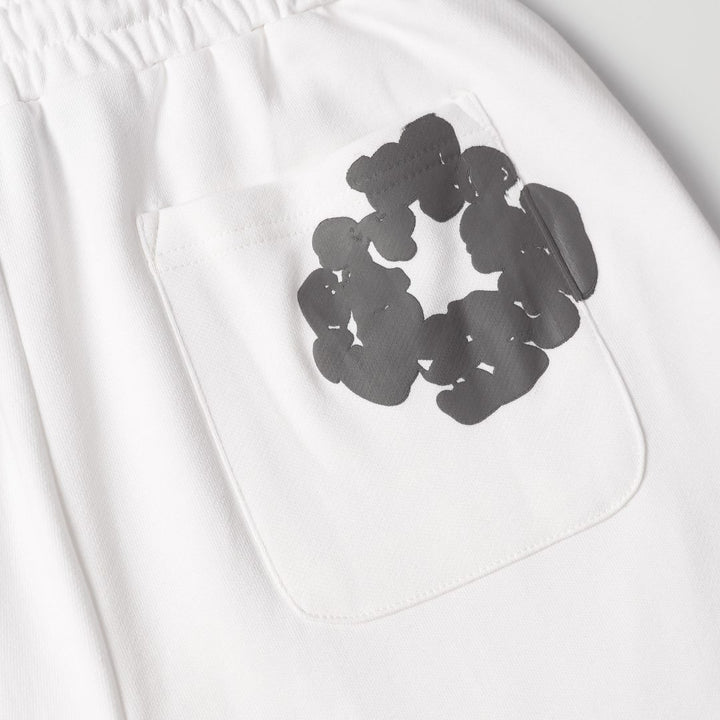 Denim Tears Stylisches Weiß-Graues Short-Set: Cooler Look für entspannte Tage
