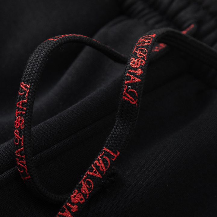 Trapstar Irongate Roter Secret Jogginganzug Herren Set – Stilvoll, Bequem, Urban Streetwear Look