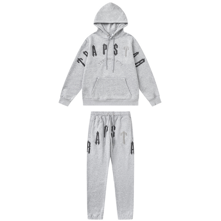 Trapstar Decoded Arch 2.0 Grauer Trainingsanzug: Urbaner Style für Komfort & Auftritt