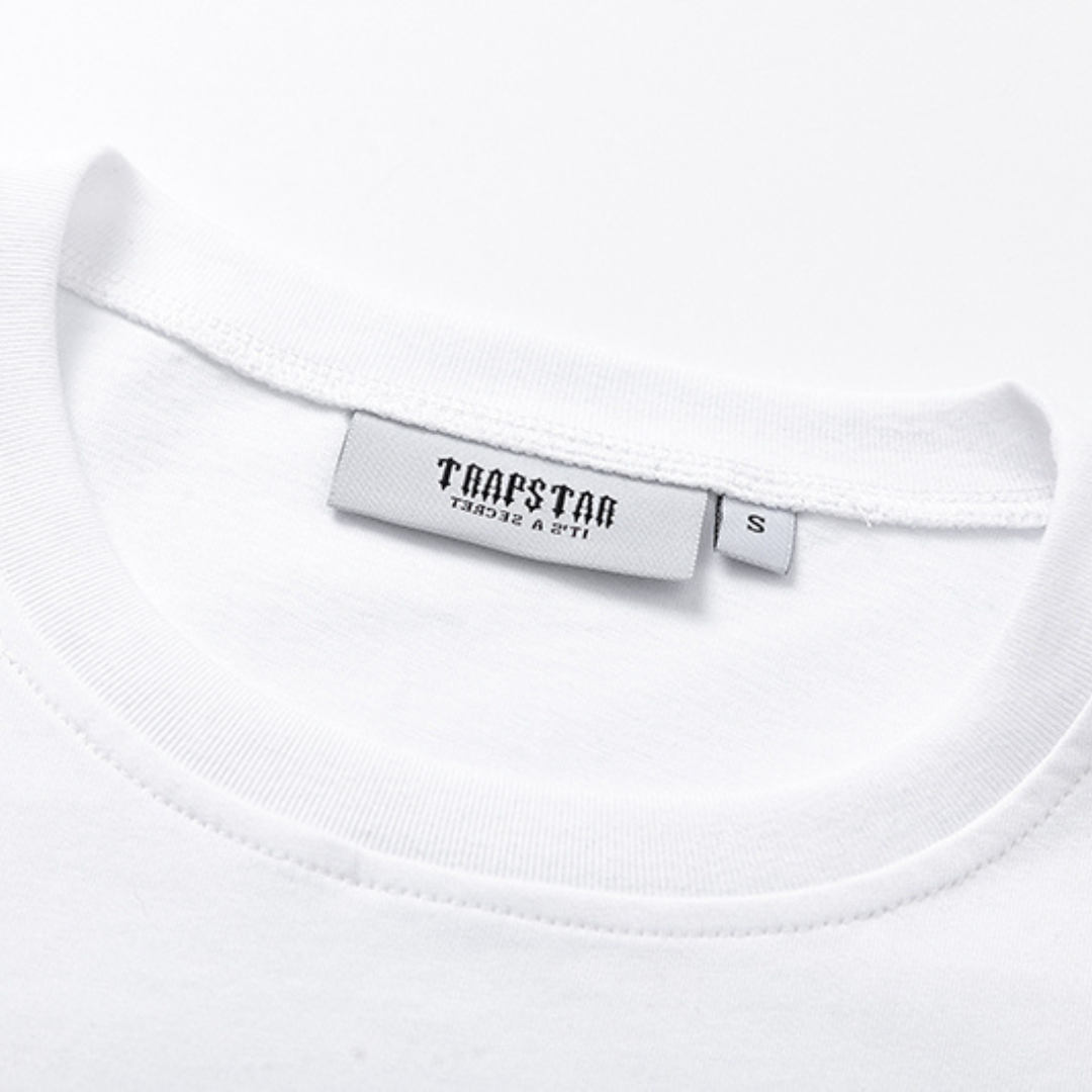 Authentisches Trapstar Shooters Weißes Kurzarm-Set: Stylische Streetwear für Herren