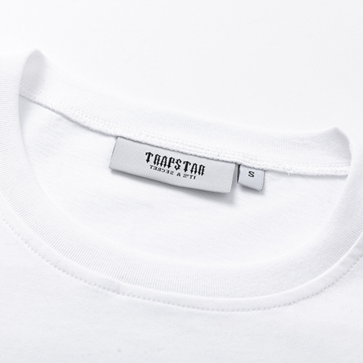 Authentisches Trapstar Shooters Weißes Kurzarm-Set: Stylische Streetwear für Herren