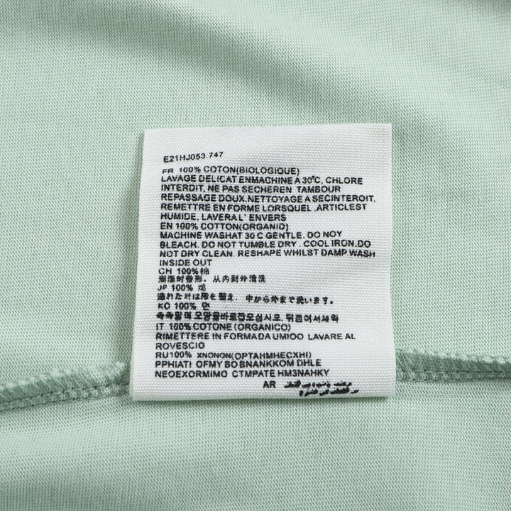 AMI Paris Baumwoll T-Shirt mit Herz-Logo, stilvoll, bequem für Freizeit