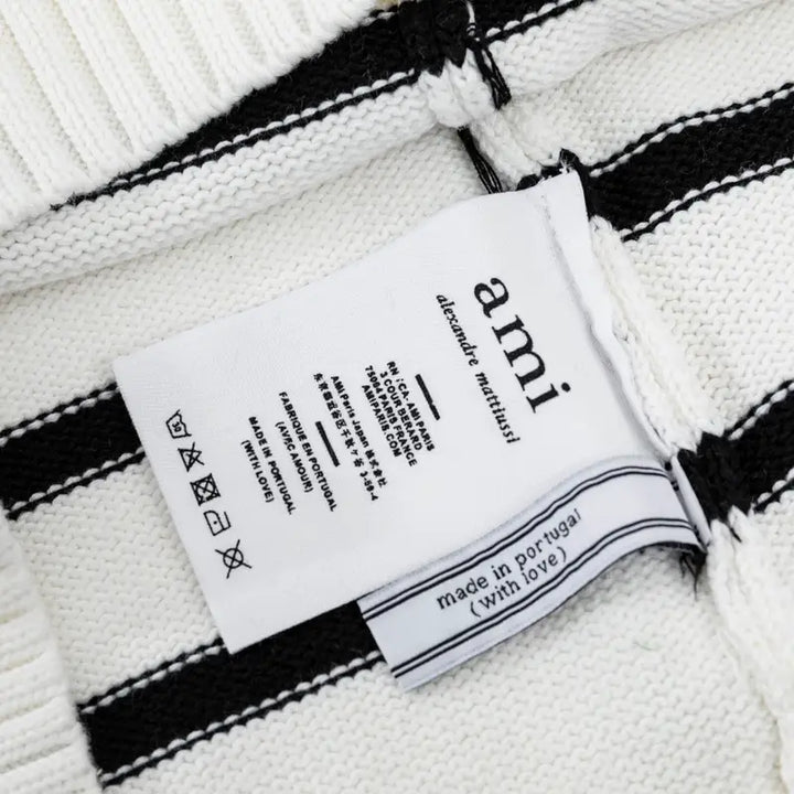 AMI Paris Unisex Baumwollpullover Herz-Logo Komfortabler Stilvoller Luxus Sweater