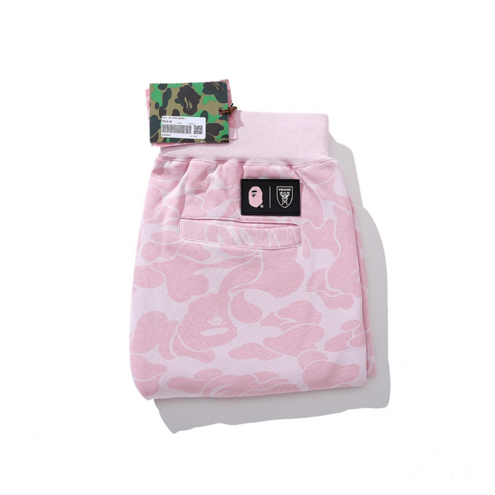 Stylisches BAPE Miami Streetwear Set: T-Shirt & Shorts für angesagte Looks