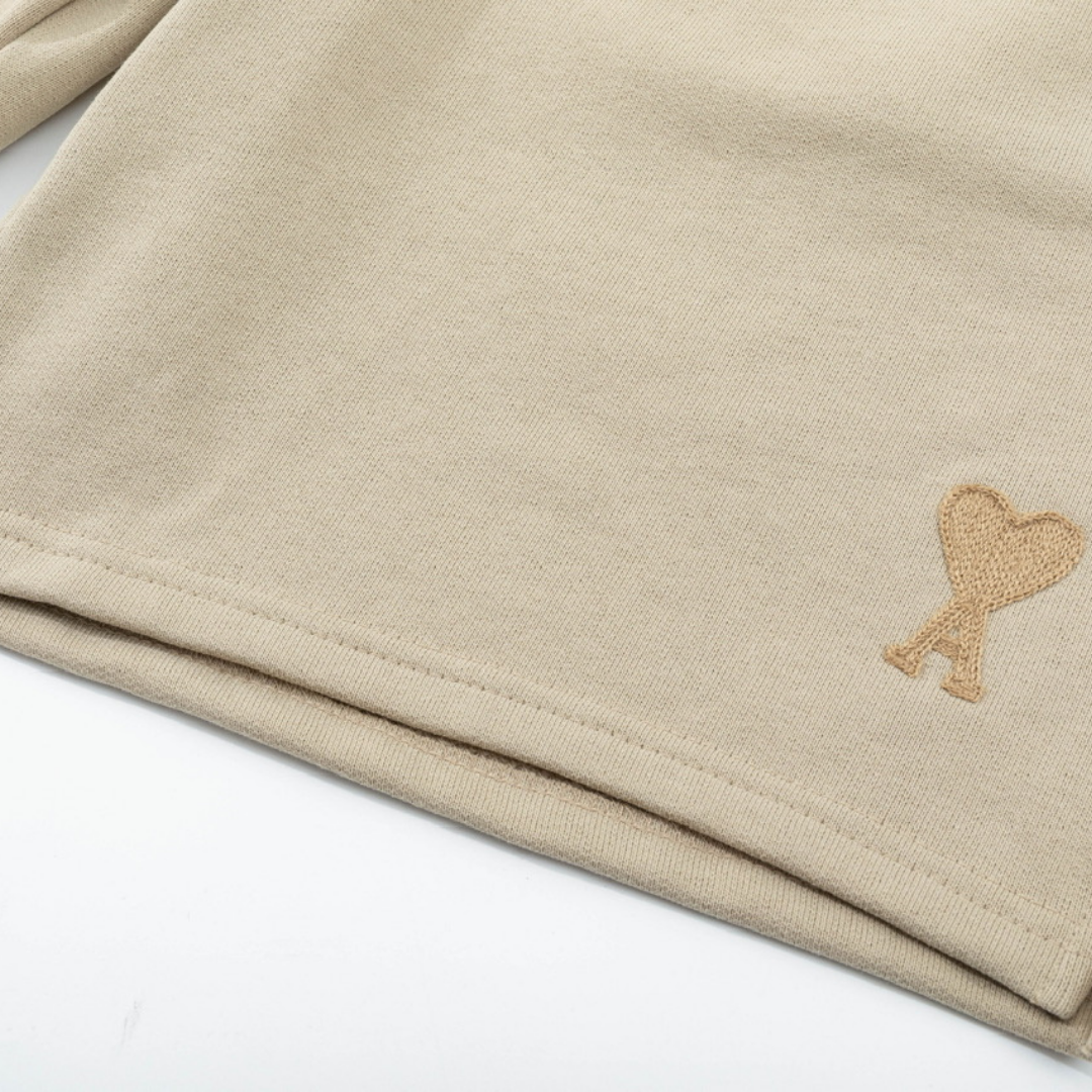 AMI Paris Shorts – Eleganter, Zeitloser Komfort für den stilvollen Sommer