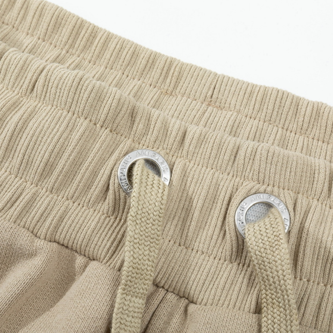 AMI Paris Shorts – Eleganter, Zeitloser Komfort für den stilvollen Sommer