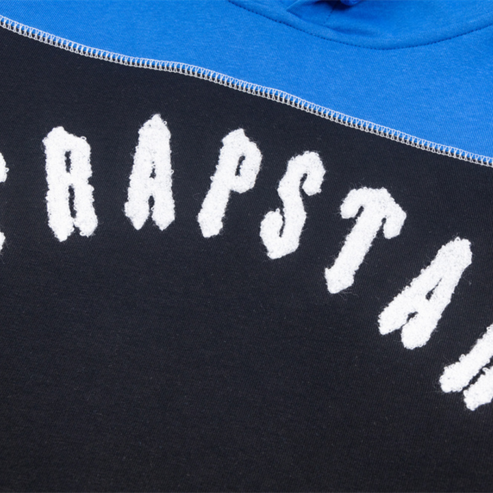 Trapstar Arch London Kapuzen-Trainingsanzug: Stilvoller Streetwear-Look mit Komfort
