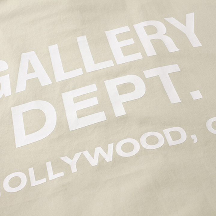 Gallery Dept. Luxuriöses Streetwear Shorts Set – Handgefertigt, Oversized, Einzigartig