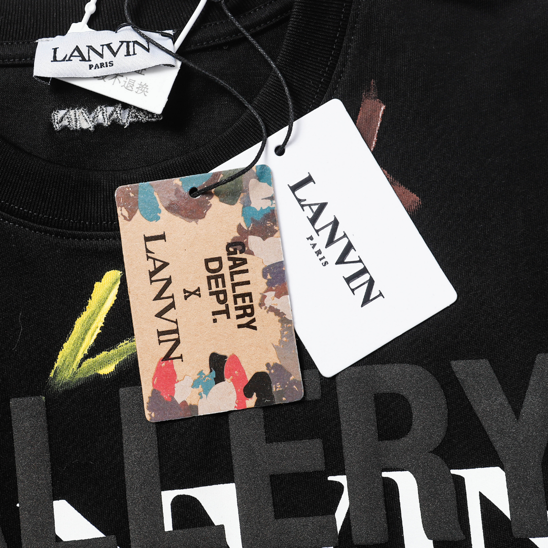 LNVN x Gallery Dept. Handbemaltes Streetwear T-Shirt: Künstlerisches Oversize Design aus Baumwolle