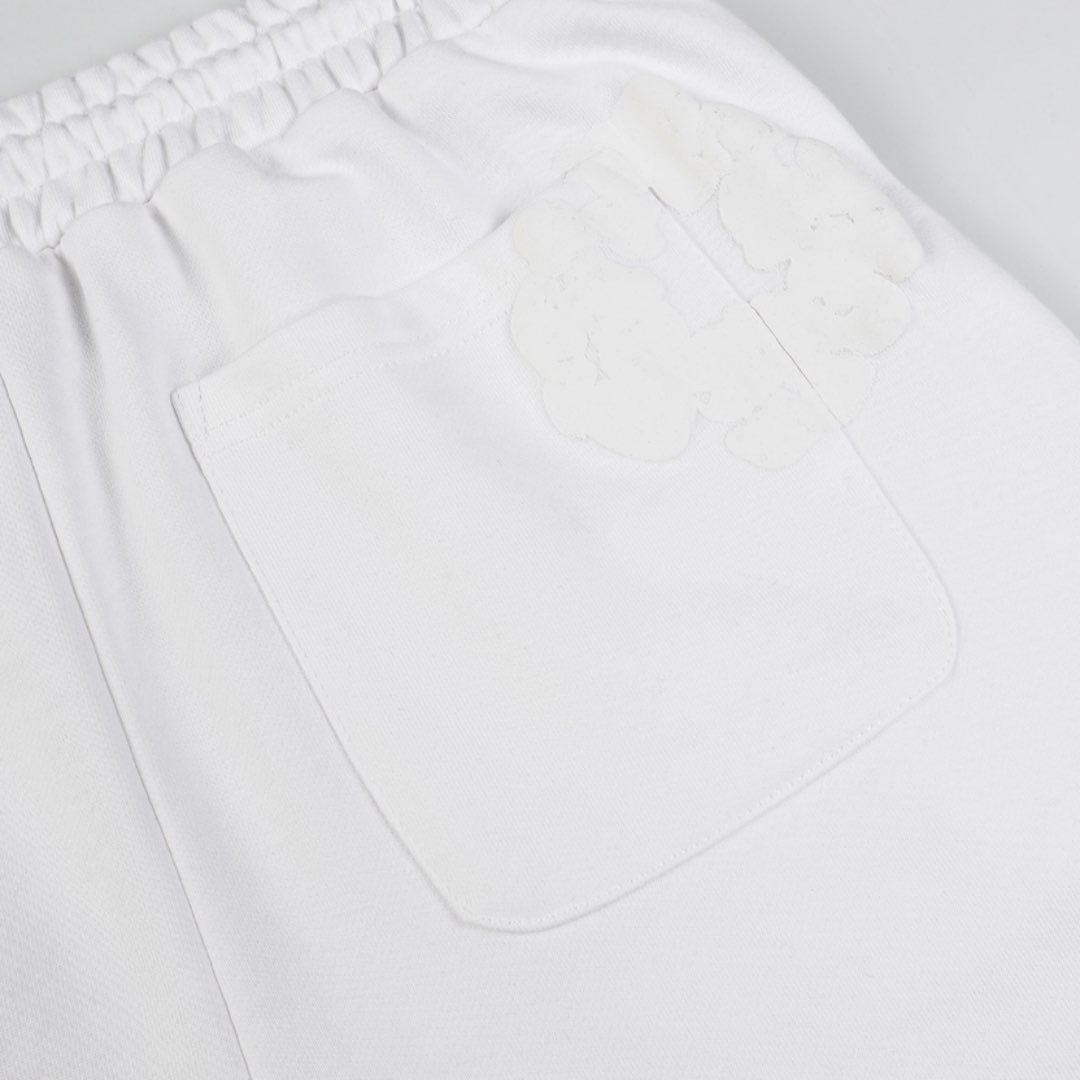 Denim Tears Dreifach Weißes Kurzes Set – Stilvoller Komfort für Herren