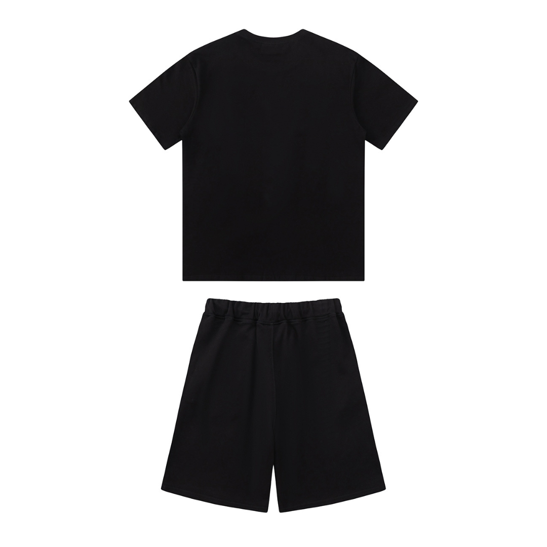 Trapstar Decoded Streetwear Shorts Set – Komfortabler Stil für urbane Abenteuer