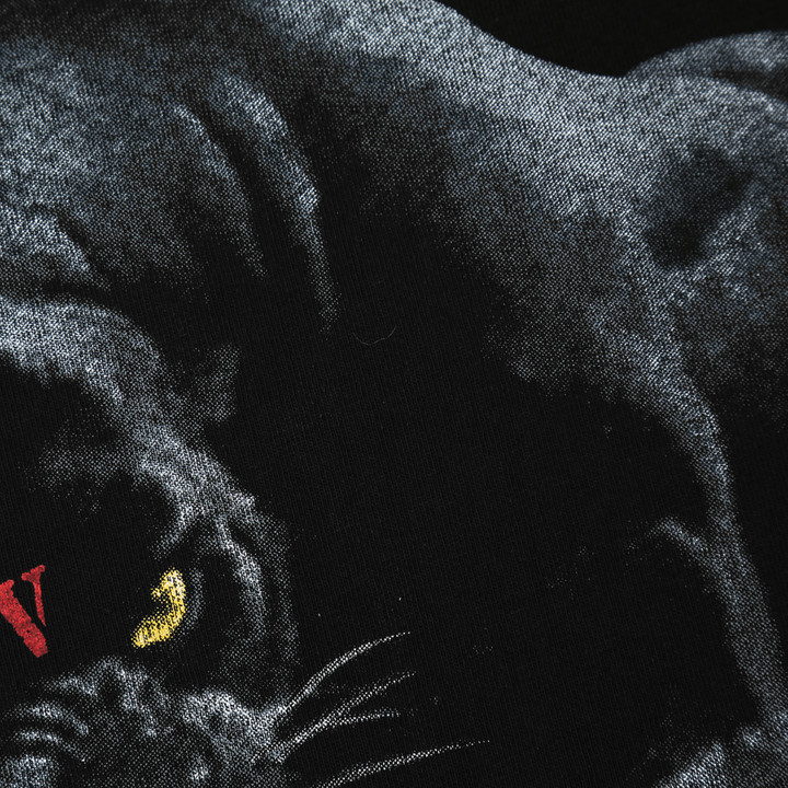V-LONE Schwarzes V Panther T-Shirt: Lässiges Urban Streetwear Statement Unisex