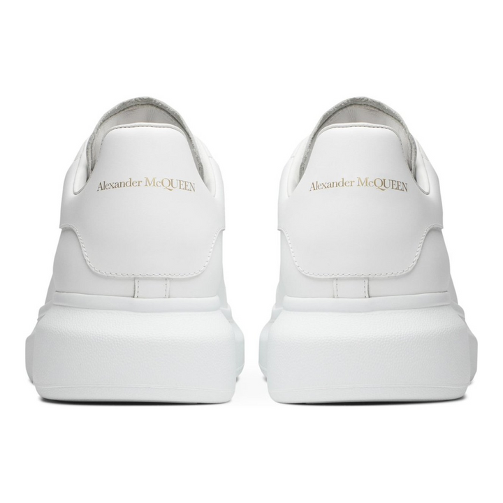 Alexander McQueen Weiße Luxus-Sneaker Damen: Stilvolle Oversized Plateausohle Design
