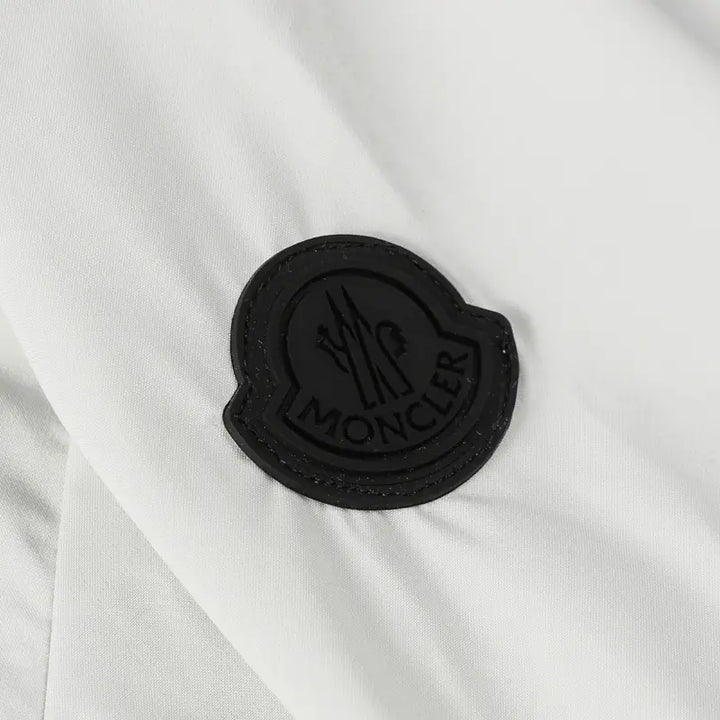 Moncler Monogramm Windbreaker Herren Leichte Übergangsjacke mit Logo-Print Kapuze Stilvoll