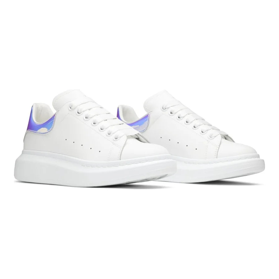 Alexander McQueen Schillernde Schwarz-Weiß Sneaker – Luxuriöser Streetwear-Stil