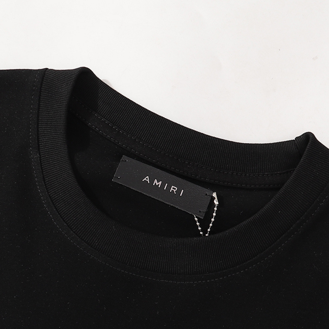 Exklusives Amiri Adler T-Shirt: Luxuriöses Designer-Shirt für den stilbewussten Mann