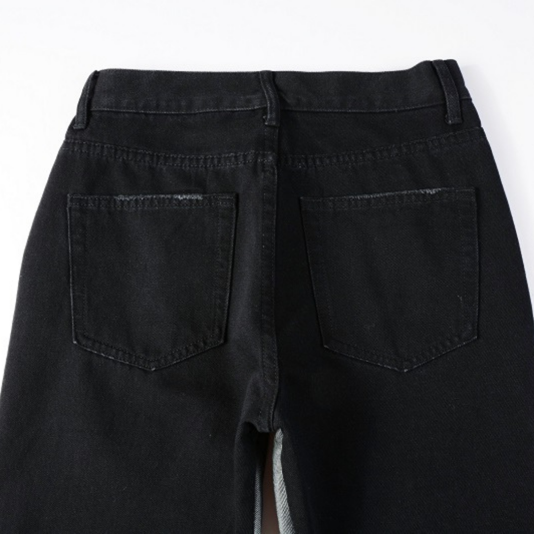 Exklusive Amiri Flared Jeans: Schwarze Grau Waschung, Premium Denim, Rock-Chic Style