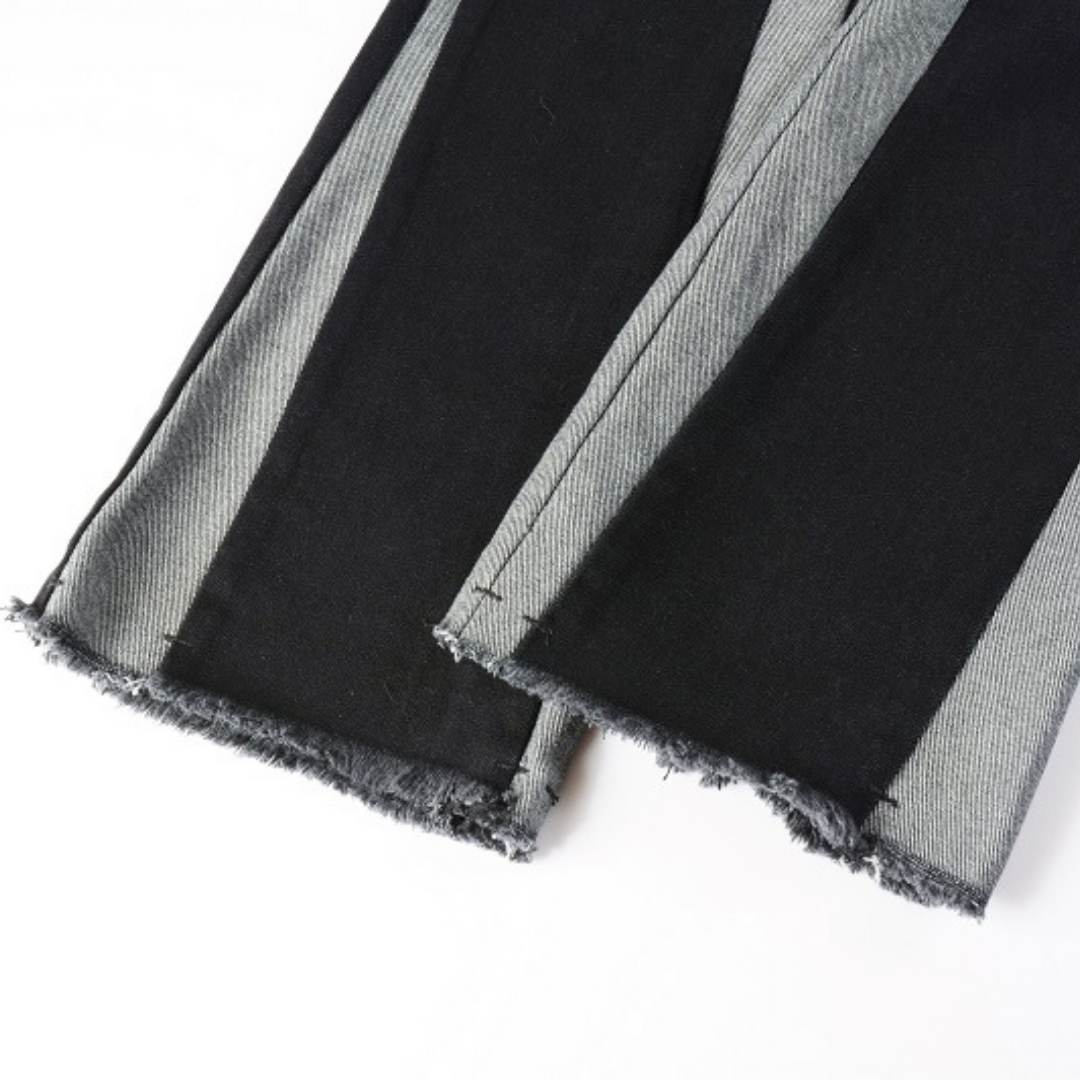 Exklusive Amiri Flared Jeans: Schwarze Grau Waschung, Premium Denim, Rock-Chic Style