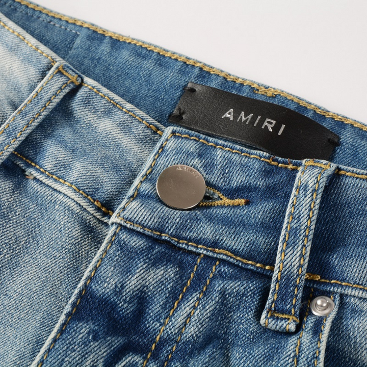 Amiri Rote Diamant-Patch Jeans: Luxuriöse Designer Denim mit Stretch Slim Fit