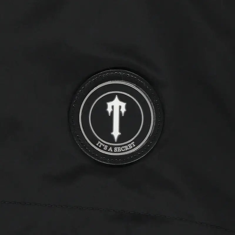 Authentischer Trapstar Irongate Schwarzer T Windbreaker – Stilvoller Urbaner Look