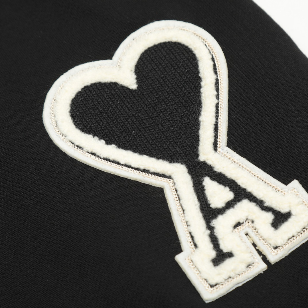 AMI Paris Herren Logo-Shorts – Premium Baumwolle für Stilvollen Komfort