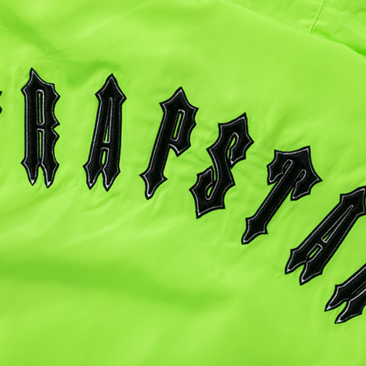 Trapstar Irongate Grüner T Windbreaker – Stilvolle leichte Streetwear Jacke für Herren