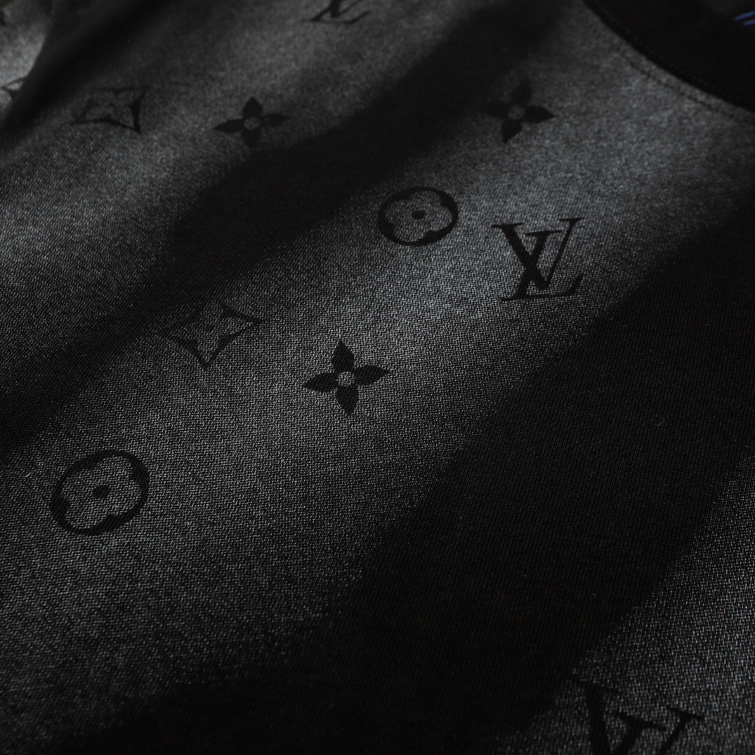 Exklusives Louis Vuitton T-Shirt Herren Damen, Hochwertige Baumwolle, Monogramm Design