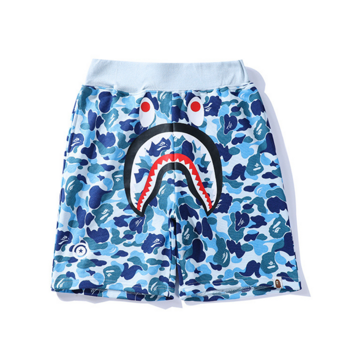 Stylisches BAPE Camo Set: Premium Kapuzenpullover & Shorts für Streetwear-Fans