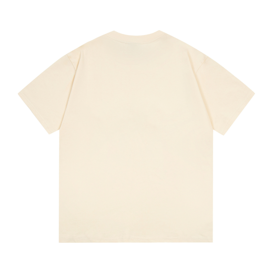 SP5DER Streetwear T-Shirt aus Baumwolle: Bequemes Kurzarm-Shirt mit stylischem Grafikdruck