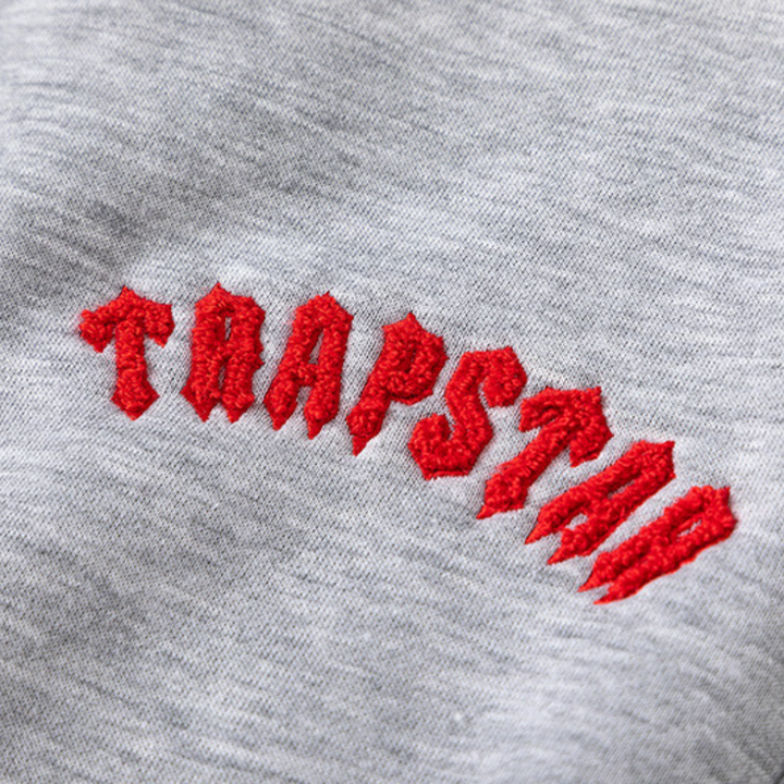 Trapstar Irongate Arch Chenille Rot-Grau Herren Jogginganzug – Stylisch & Bequem