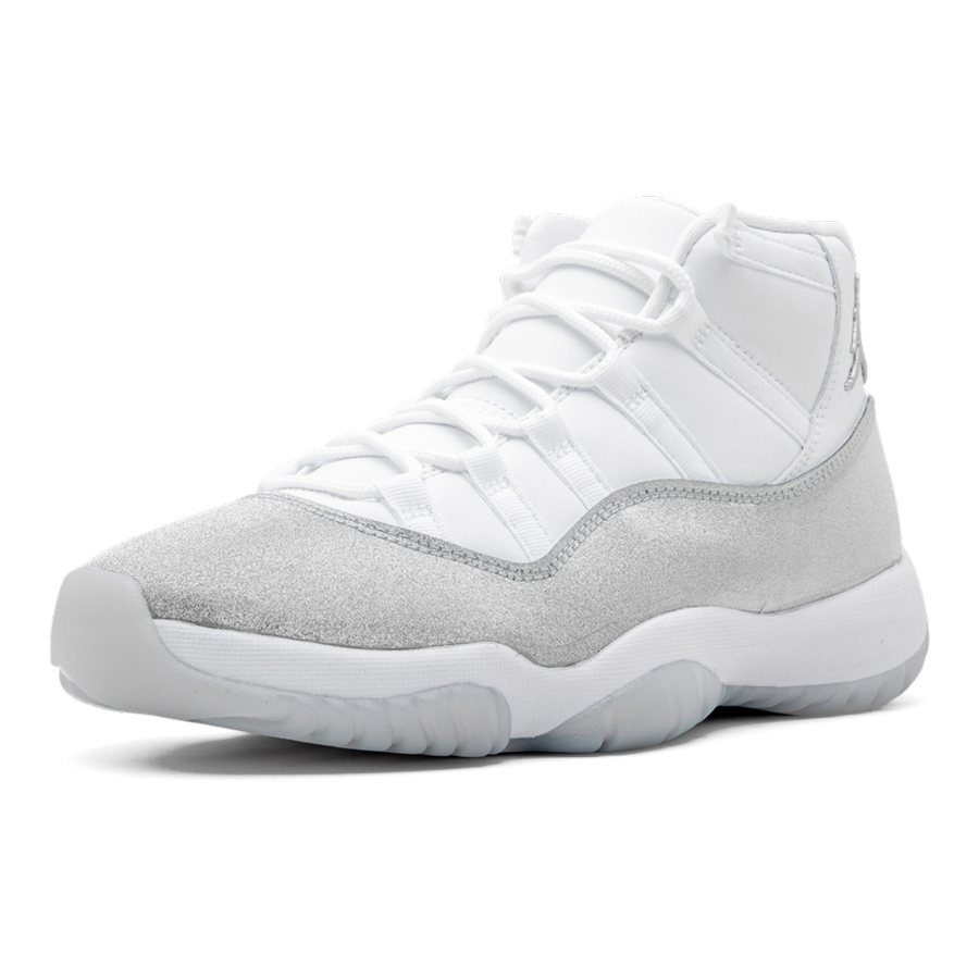 Opulenter Air Jordan 11 Retro WMNS 'Metallic Silver' Damen Sneaker: Glänzendes Design