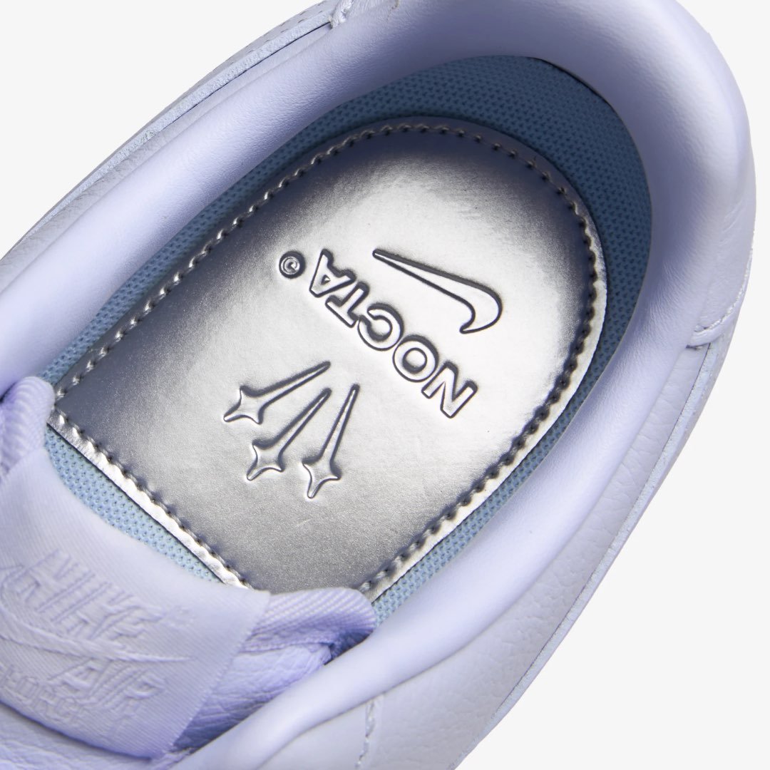 Nike Air Force 1 Low Drake NOCTA Violett Sneaker mit 'Love You Forever' Details