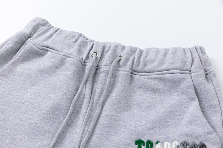 Trapstar Decoded Chenille Shorts Set Grau Grün Herren Streetwear Outfit